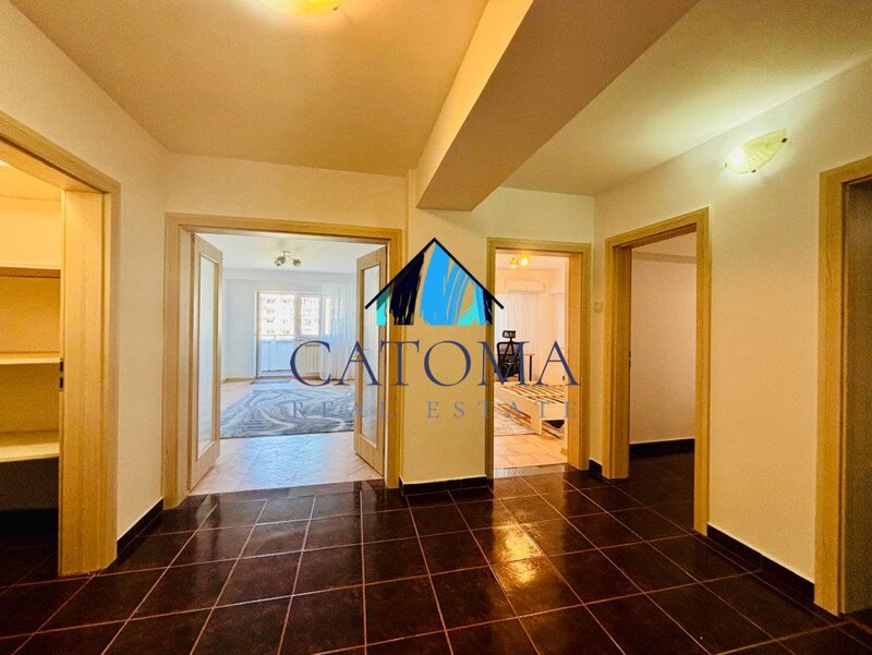 Alba Iulia Rond  stradal  2 balcoane 67 mp